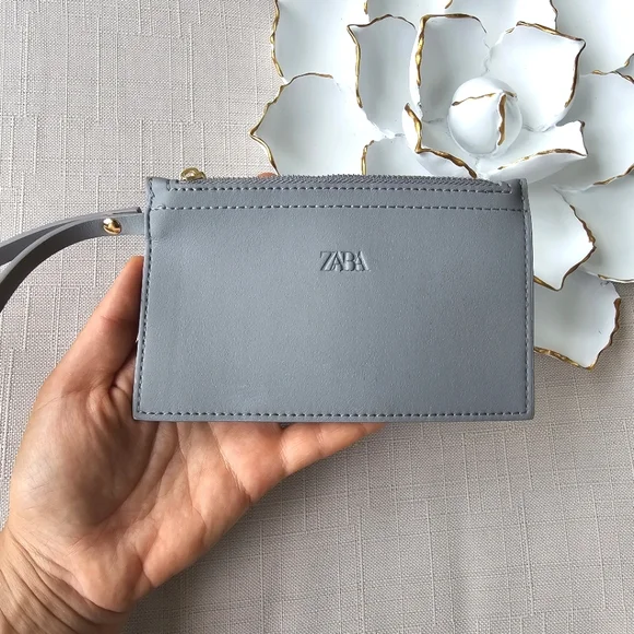 Zara Small Gray Skinny Wristlet Women's Coin Wallet - Picture 10 of 10